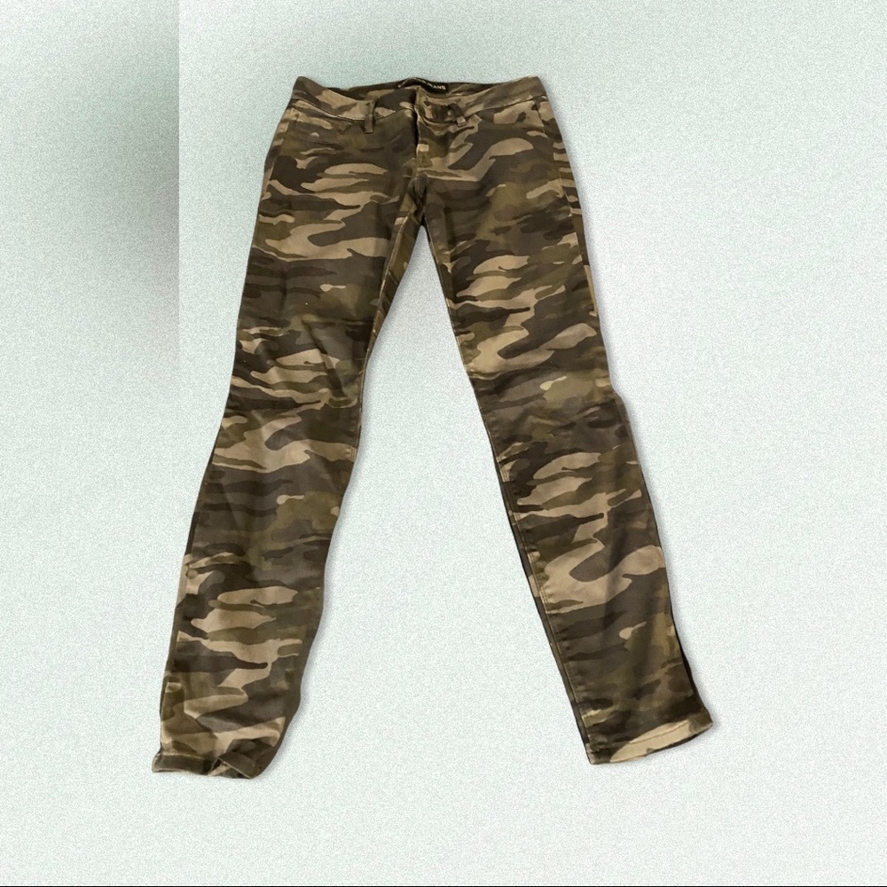 EXPRESS Camouflage Jeans Size 2